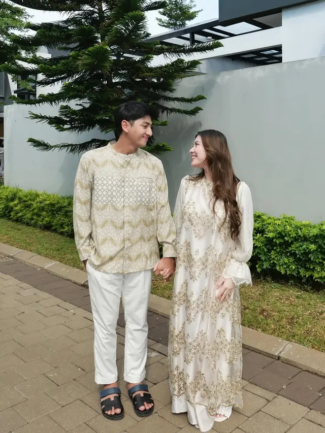 5 Gaya Deretan Pasangan Artis yang Rayakan Lebaran Pertama sebagai Suami Istri, Luna Maya-Maxime Bouttier hingga Al Ghazali-Alyssa Daguise