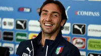 Moretti Jadi Pemain Debutan Tertua di Italia vs Albania