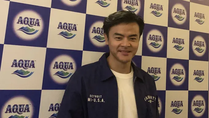 Tips Dion Wiyoko Jaga Dirinya Agar Tetap Terhidrasi