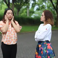 Orang menjauh./Copyright Fimela - Adhib