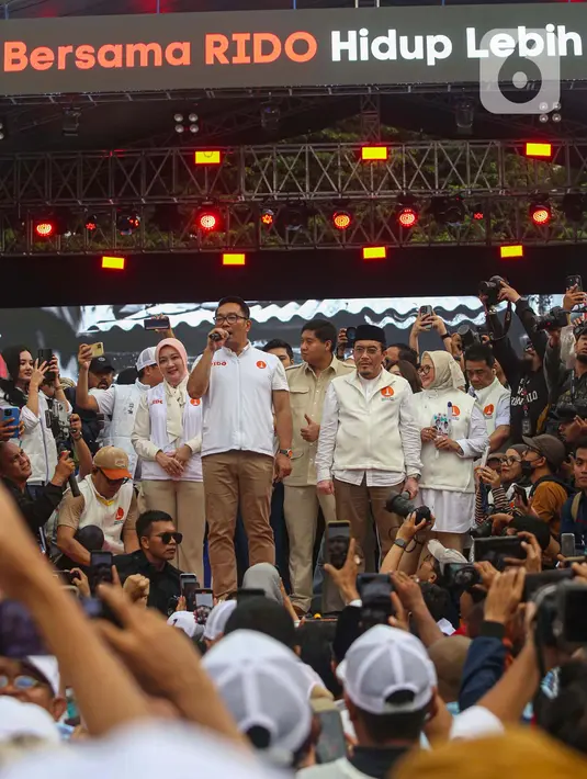 Melalui kampanye akbar, pasangan Ridwan Kamil-Suswono (RIDO) berharap dapat membantu warga Jakarta menentukan pilihannya untuk calon pemimpin Jakarta yang akan datang. (Liputan6.com/Angga Yuniar)
