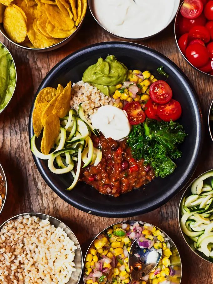 Contoh ilustrasi makanan vegetarian