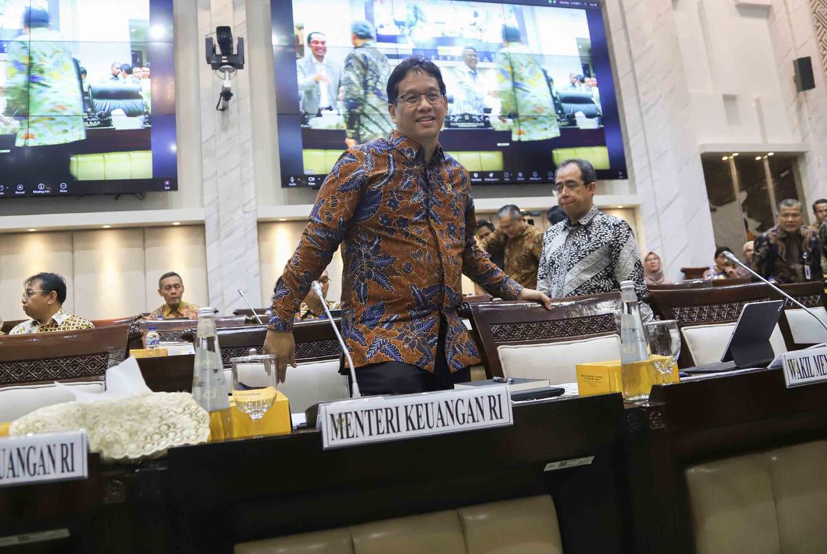 FOTO:  Rapat Perdana, Menkeu Purbaya dan Komisi XI DPR Bahas Anggaran  Rp 52 Triliun