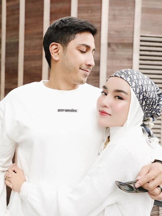 Lukman Azhari dan Medina Zein.