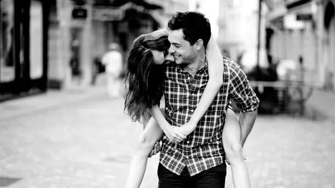 (c) shutterstock.com