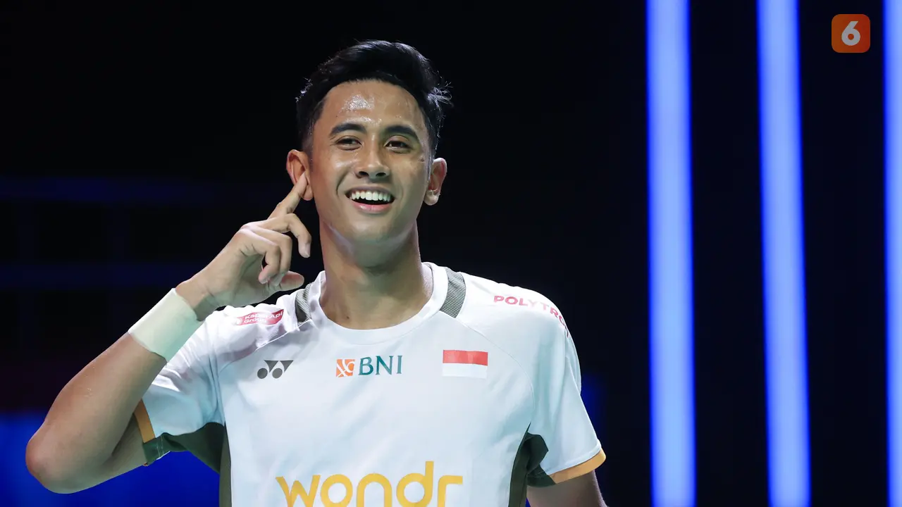 Foto: Tampil Mendominasi Atas Wakil Taiwan, Alwi Farhan Amankan 1 Tiket Final Indonesia Masters 2026