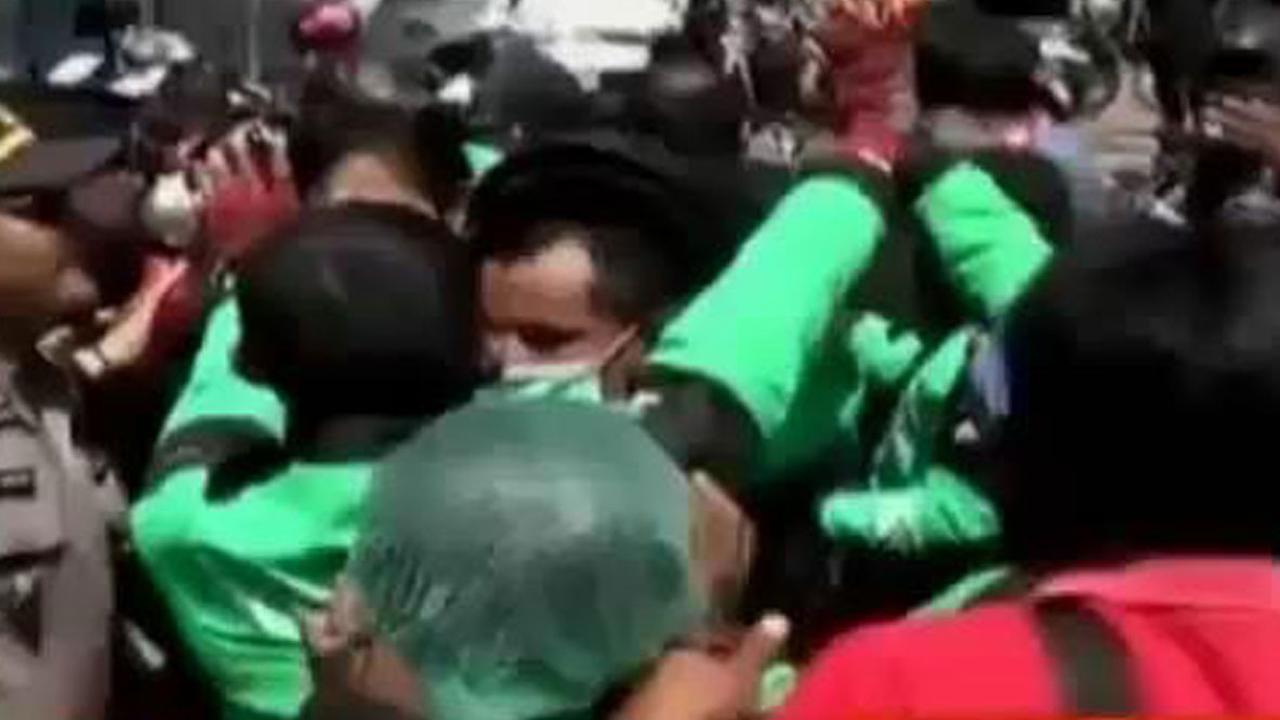  Demo Pengemudi Gojek Ricuh
