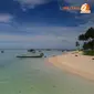 Selain wisata pantainya, Pantai Derawan juga memiliki pesona bawah air yang berisi terumbu karang dan biota air yang cukup eksotis (Liputan6.com/ Herman Zakharia).