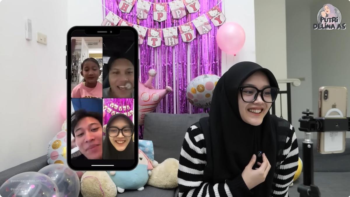 Belum Bisa Ketemu Langsung, 10 Potret Putri Delina Rayakan Ulang Tahun Bintang Lewat Video Call - Ajak Rizky Febian dan Rizwan Fadilah