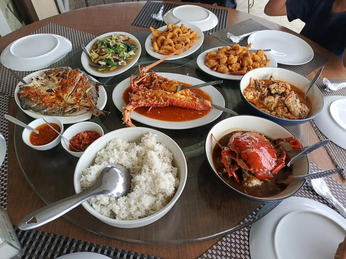 Rekomendasi Tempat Makan Ikan Bakar di Manado