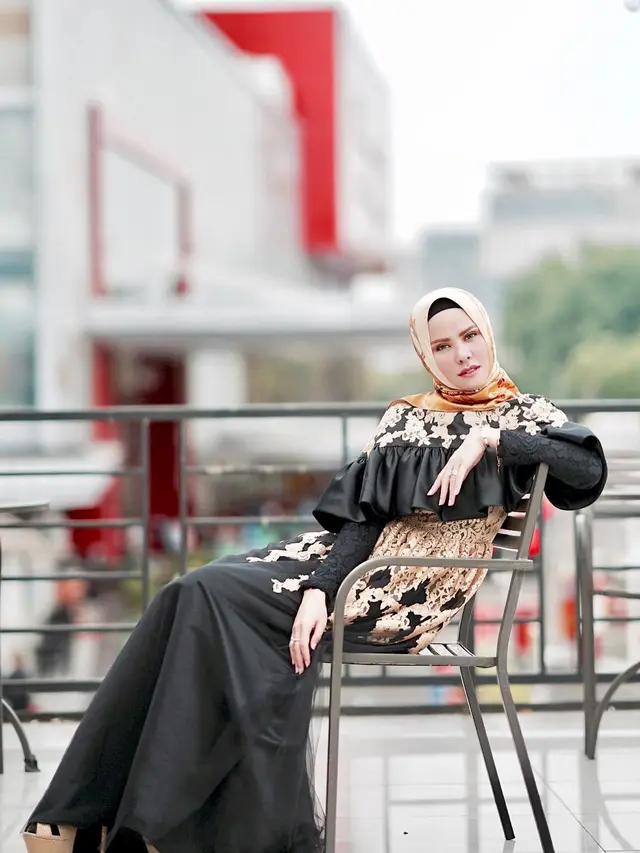[Bintang] Angel Lelga