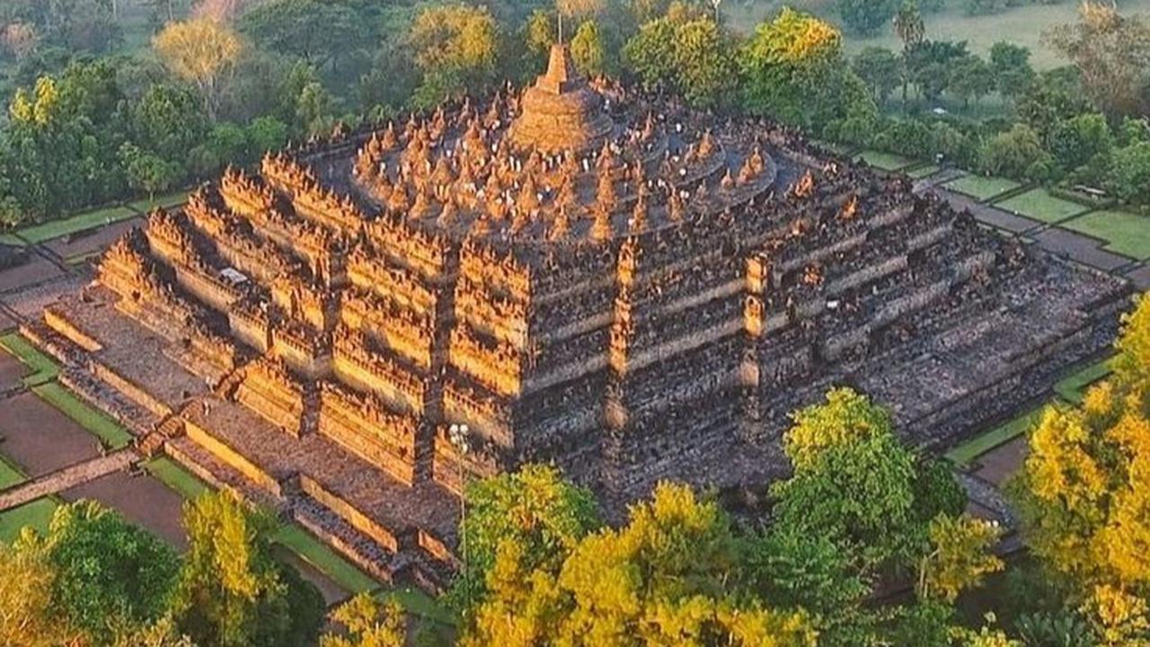Kemegahan Candi Borobudur