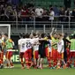 Para pemain Benevento merayakan kemenangan 1-0 atas AC Milan di San Siro. (AP Photo/Luca Bruno)