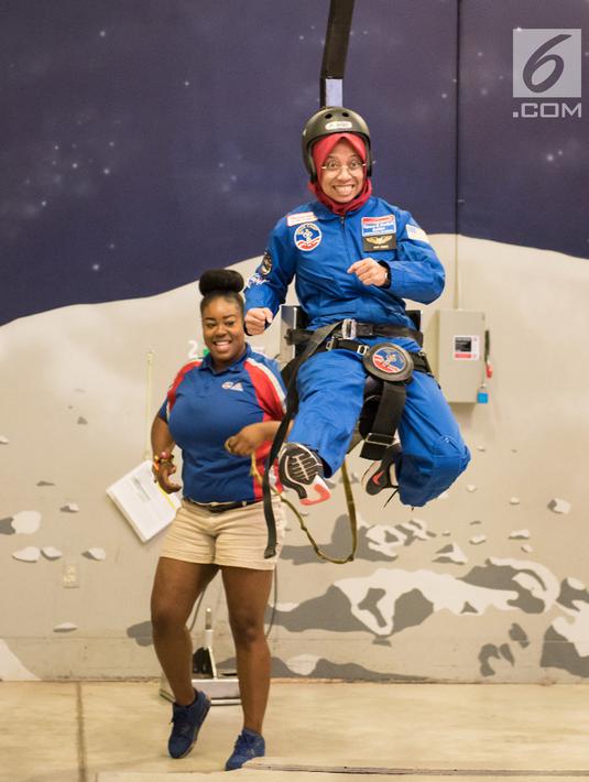 Guru dari Indonesia mengikuti pelatihan di bidang STEM di Huntsville, Alabama, Amerika Serikat pada 21-15 Juni 2018. Sepuluh guru dari Indonesia dikirim ke space camp untuk mendongkrak pembelajaran. (Liputan6.com/HO/ Honeywell)