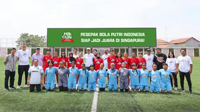    Garuda Pertiwi Muda Terbang Tinggi: Tantang Raksasa Asia di Turnamen Terakbar!   Demi Mimpi, Timnas Putri U-Berapa Berani Unjuk Gigi di Panggung Asia! (isi U-Berapa dengan kelompok usia yang sesuai)   Asah Mental Baja, Srikandi Muda Indonesia Siap Gemparkan Turnamen Asia!   Bukan Sekadar Jam