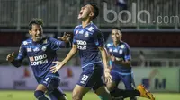Diwarnai 2 Gol Blunder, Arema Ungguli Borneo FC di Babak Pertama