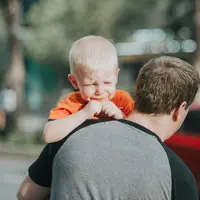 Ilustrasi balita yang sedang tantrum (sumber foto: pexels.com/Phil Nguyen)