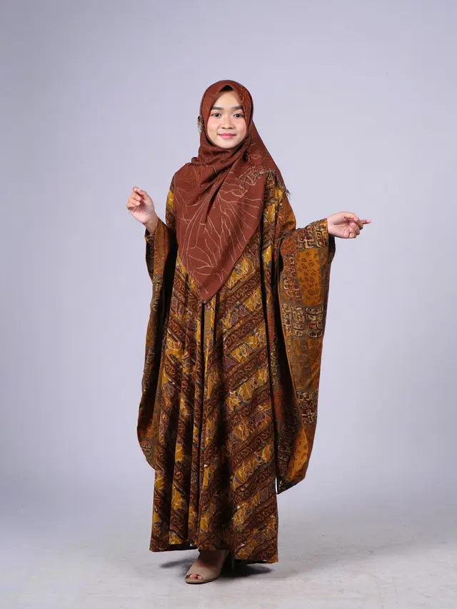 Model Gamis Batik Wanita yang Cocok untuk Hijabers