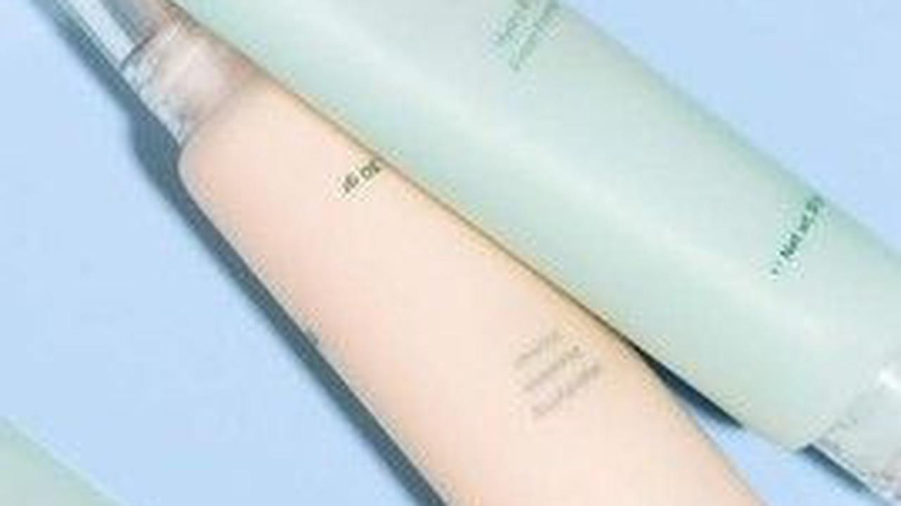 6. Luxcrime Perfect Canvas - Mattifying Poreless Primer<br>