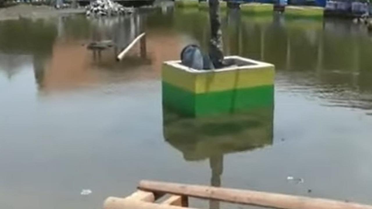 Banjir rob rendam sekolah di Demak