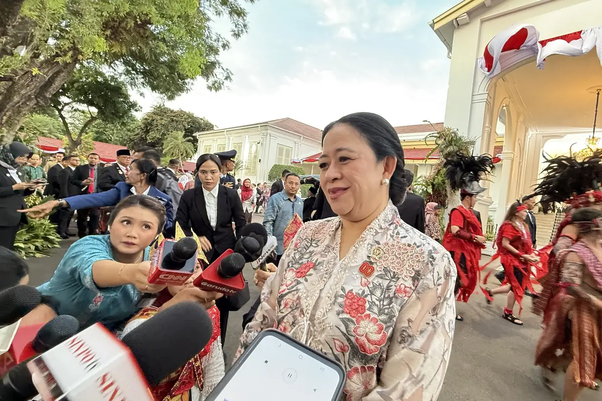 Ketua DPP PDI Perjuangan (PDIP) Puan Maharani di Halaman Istana Merdeka Jakarta, Minggu (17/8/2025) (Liputan6.com/Lizsa Egeham)