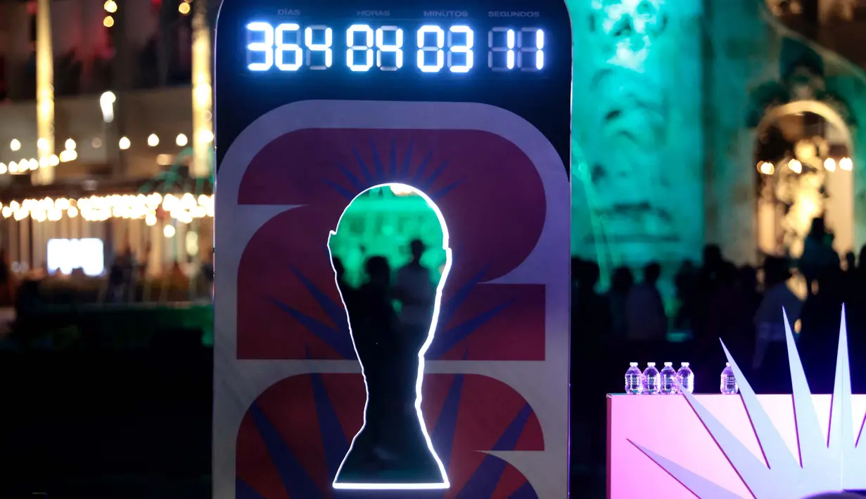 Untuk kali pertama, di tahun 2026, Piala Dunia diselenggarakan di tiga negara secara bersamaan, yakni Amerika Serikat, Kanada, dan Meksiko. (Foto oleh AFP)