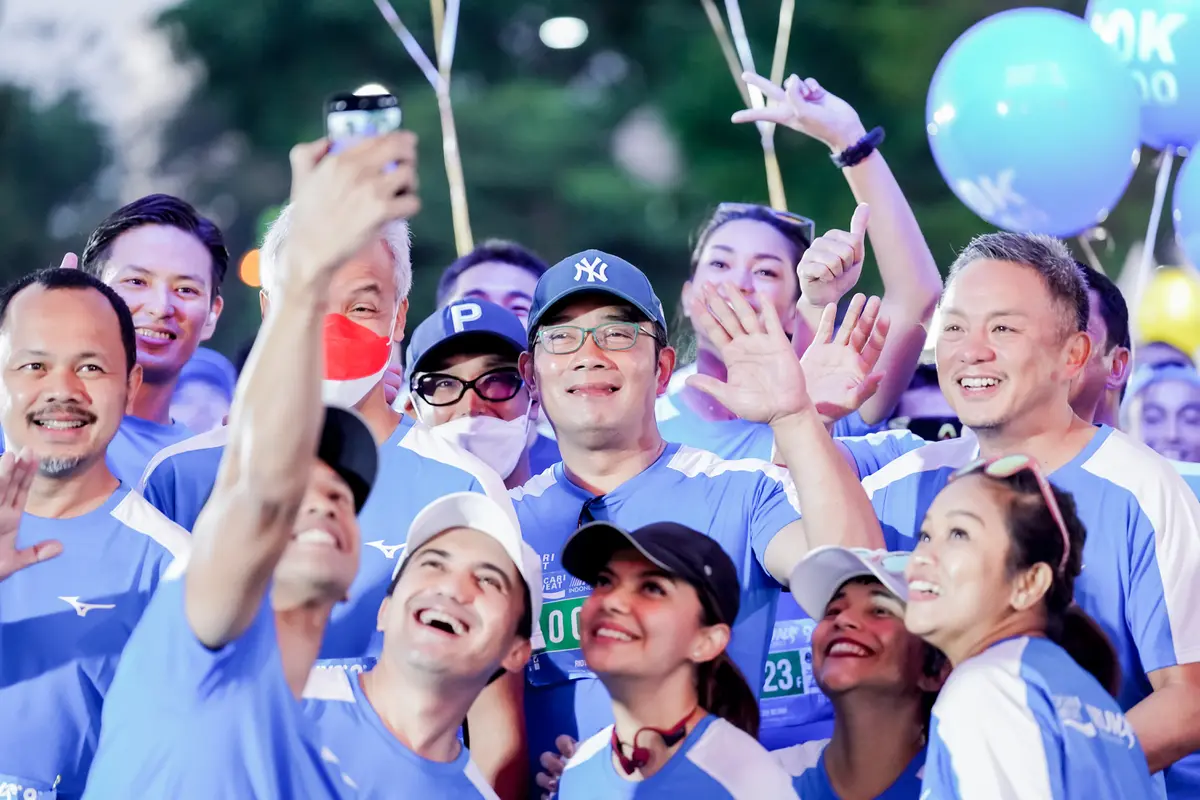 Ridwan Kamil Ikut Ramaikan Lomba Lari Hybrid Pocari Sweat Run 2022