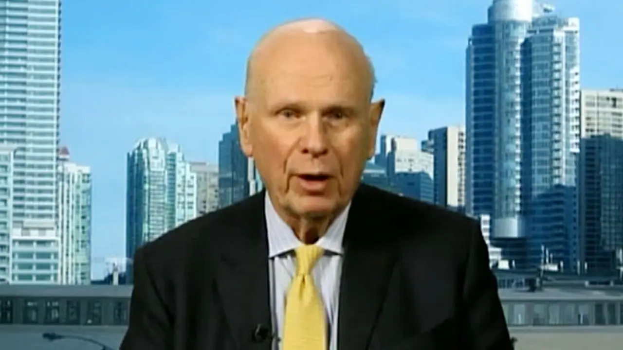 paul-hellyer-140107c.jpg