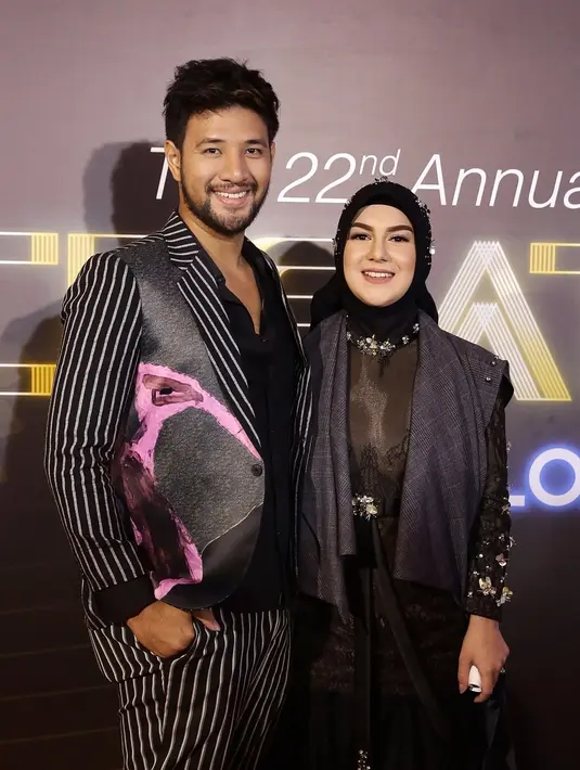 Ammar Zoni dan Irish Bella Raih Penghargaan FFI 2019. (Bambang E Ros/Fimela.com)