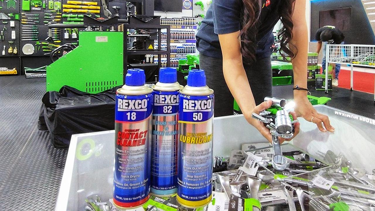 Di Tengah Kemeriahan GIIAS Ada Produk Cuma Modal Rp20.000an, Pulang Bisa Bawa Perkakas Gratis!