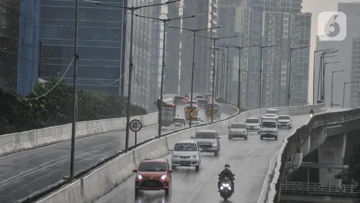 BMKG: Cuaca Indonesia Akhir Pekan Minggu 28 Spetember 2025 Bakal Hujan Ringan hingga Petir