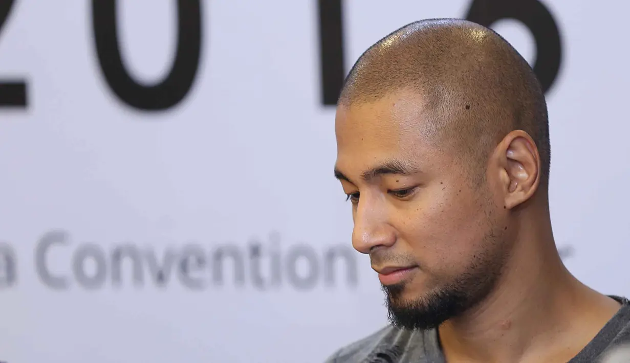 Kepercayaan kepada Sang Pencipta merupakan hak masing-masing setiap orang. Begitu juga dengan Marcell Siahaan yang sekitar empat tahun memeluk Islam alias menjadi mualaf sebagai pilihannya. (Nurwahyunan/Bintang.com)