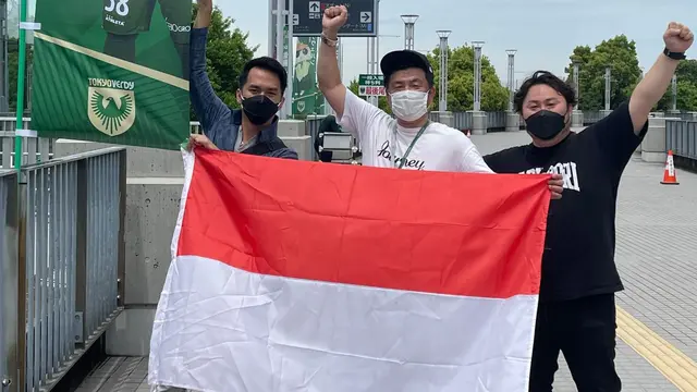 Zenzia Ihza, putra dari mantan Duta Besar RI untuk Jepang, Yusron Ihza Mahendra, membagikan beberapa tips penting untuk suporter Timnas Indonesia.