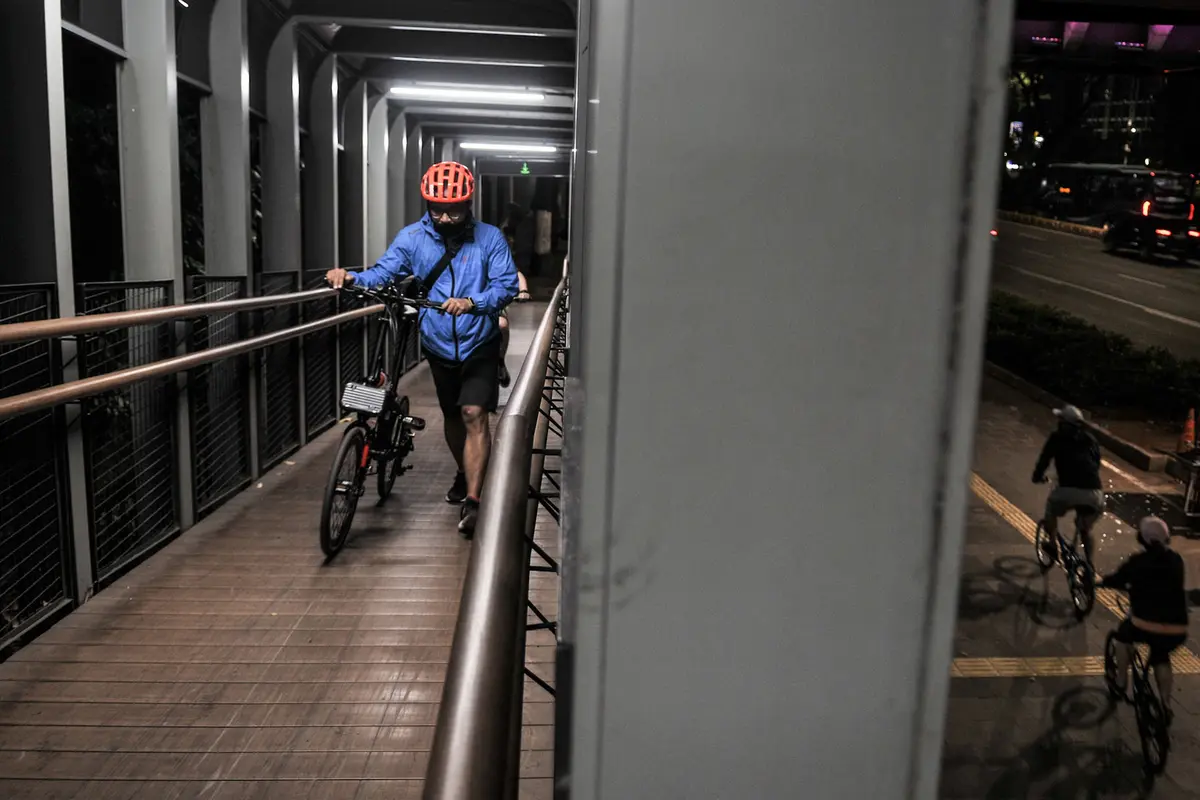Akhir Pekan Warga Jakarta Jelang PSBB