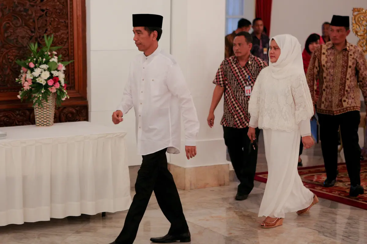 Jokowi Buka Puasa Bareng Ratusan Anak Yatim
