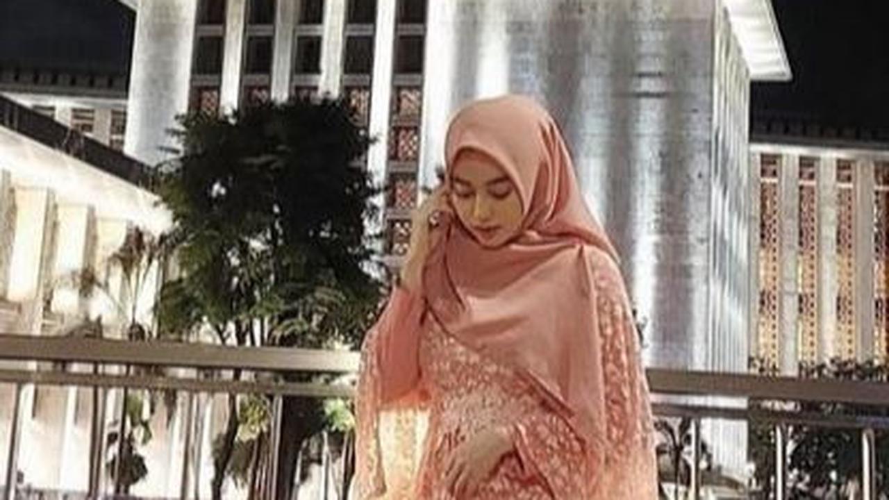 7 Potret Nabilah Ayu, Mantan Anggota JKT48 Yang Terbaru, Telah Dengan Mantap Memutuskan Untuk Berhijab dan Rajin Mengikuti Kajian.
