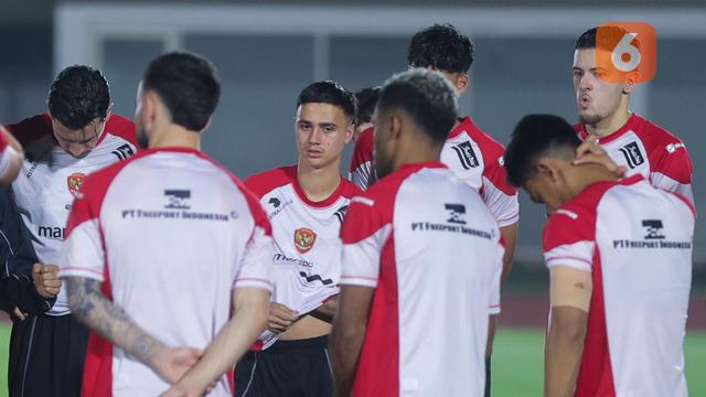 Foto: Sempat Dicoret Shin Tae-yong, Eliano Reijnders Tetap Semangat Ikut Latihan Bersama Timnas Indonesia Jelang Laga Melawan Arab Saudi