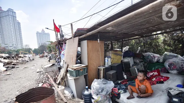 Nestapa Ratusan Korban Penggusuran Sunter