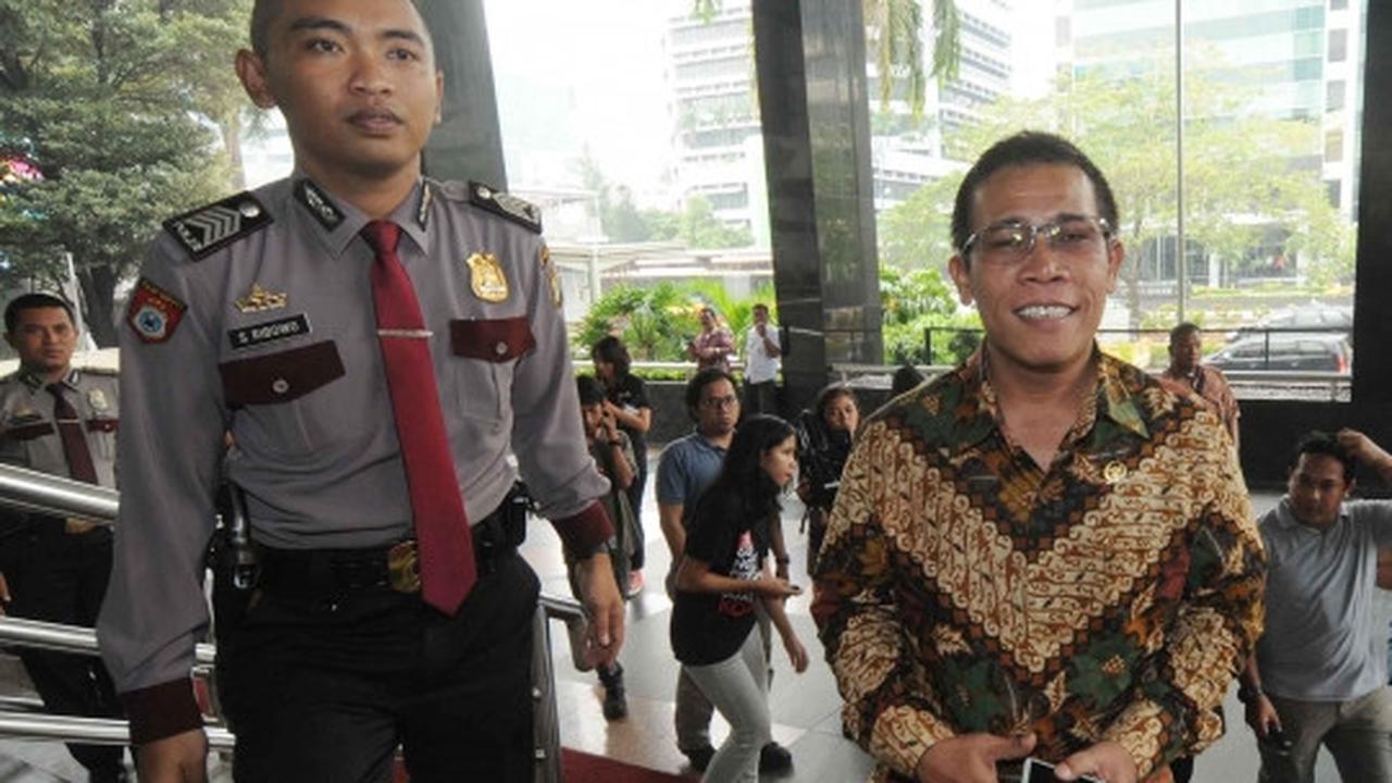 Politisi PDIP Masinton Pasaribu datangi KPK