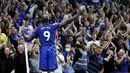 Romelu Lukaku - Pemain timnas Belgia ini memiliki kemampuan luar biasa dengan menguasai lima bahasa yakni, Inggris, Spanyol, Belanda, Prancis dan Portugis. Striker Chelsea itu juga bergelar sarjana pariwisata dan hubungan masyarakat. (AP/Antonio Calanni)