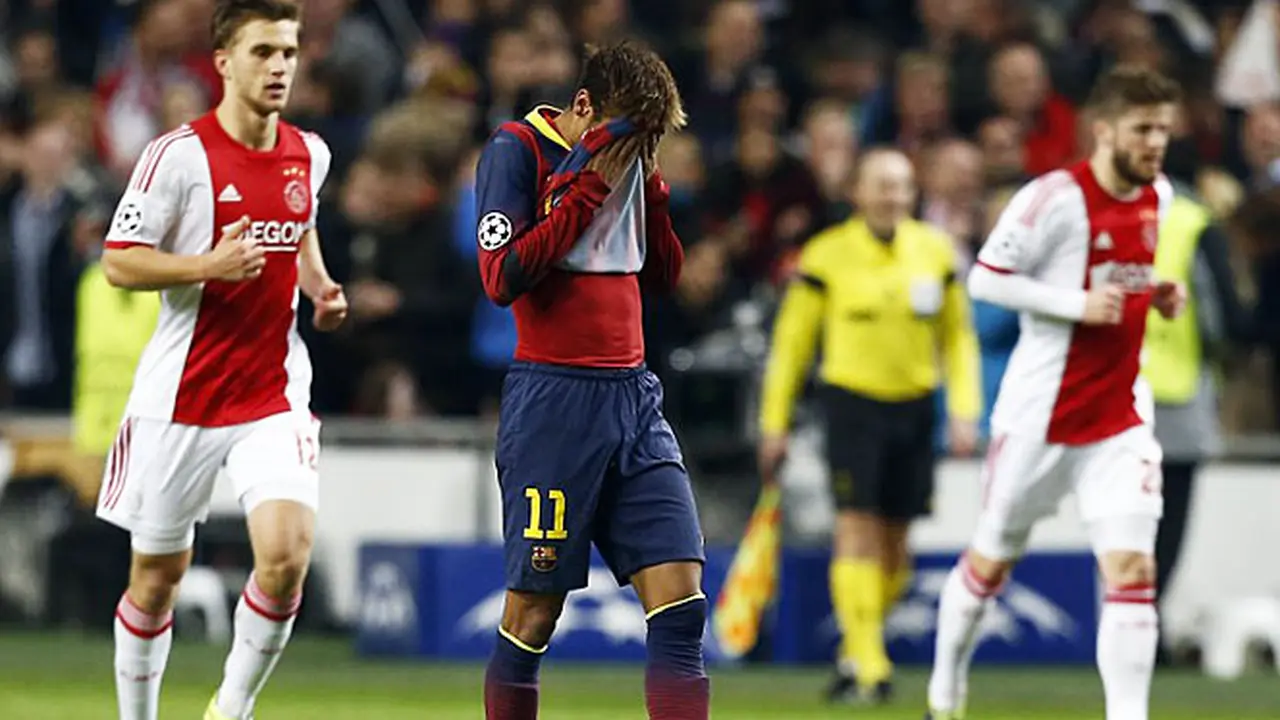 barca-v-ajax-131127b.jpg
