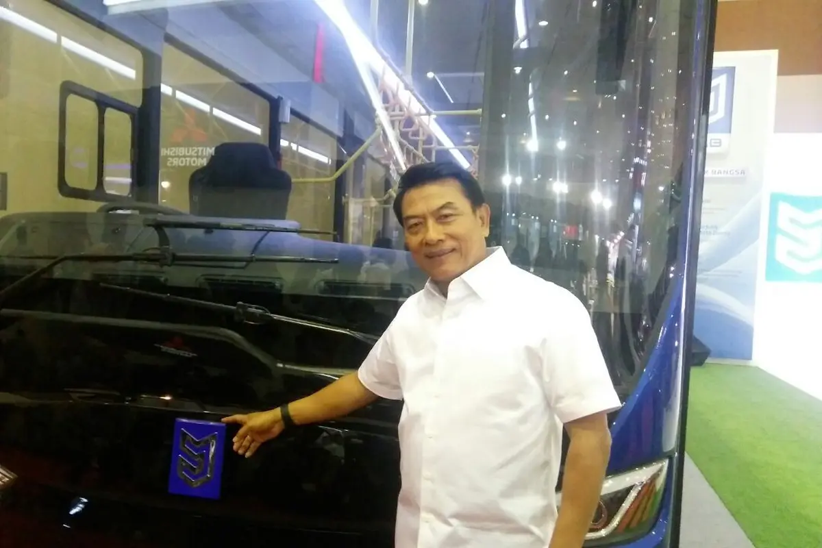 Bus listrik