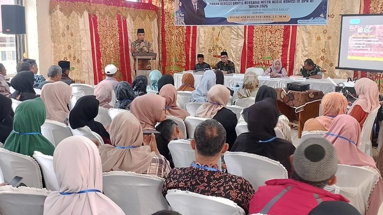 Anggota DPR RI Ajak Warga Bukittinggi Aktif dalam Pengawasan Program Makan Bergizi Gratis
