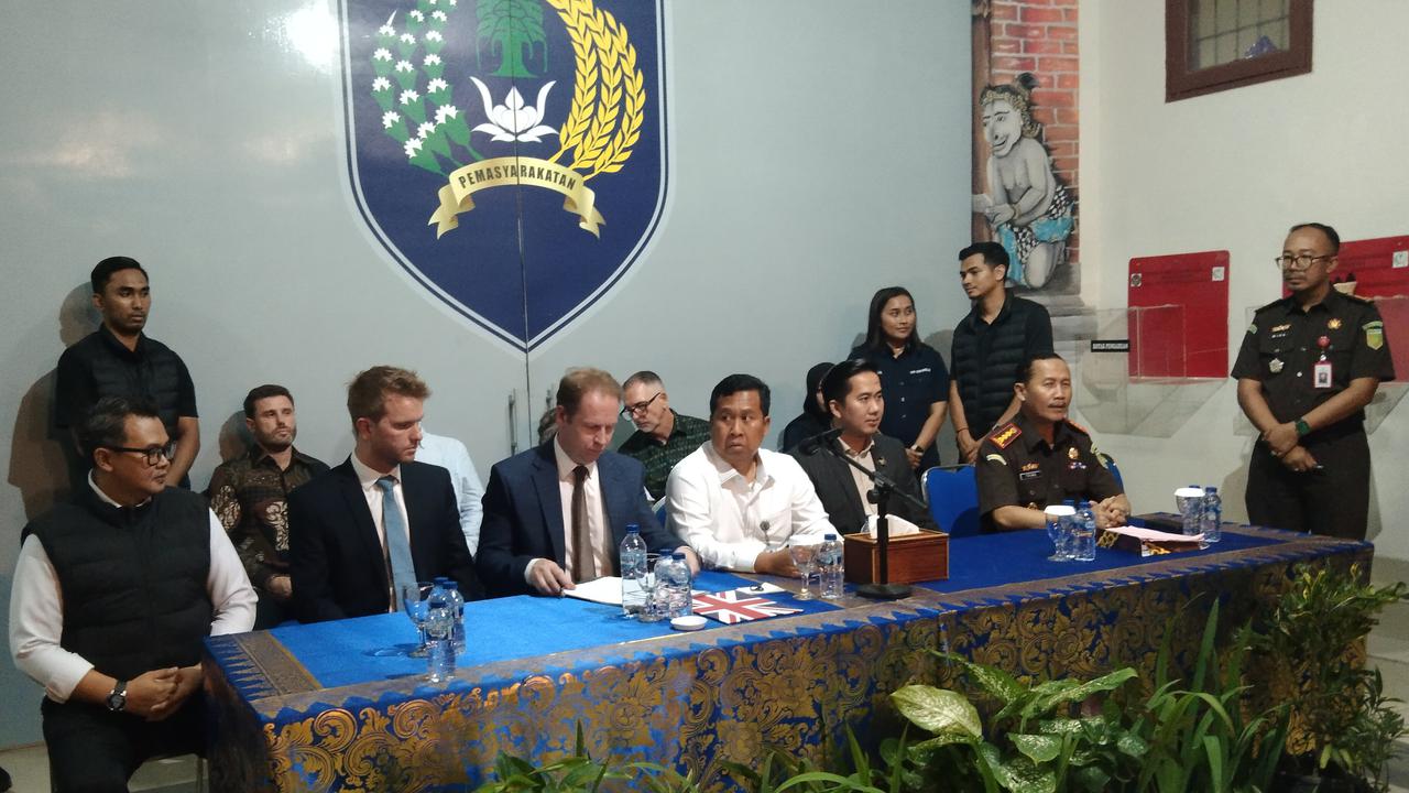 Alasan Kemanusiaan, Indonesia Pulangkan Dua Narapidana Asal Inggris yang Alami Masalah Kesehatan Serius