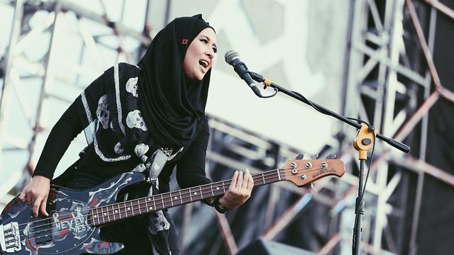 Berhijab Saat Manggung Chua Kotak Ikuti Jejak Tantri Showbiz Liputan6 Com