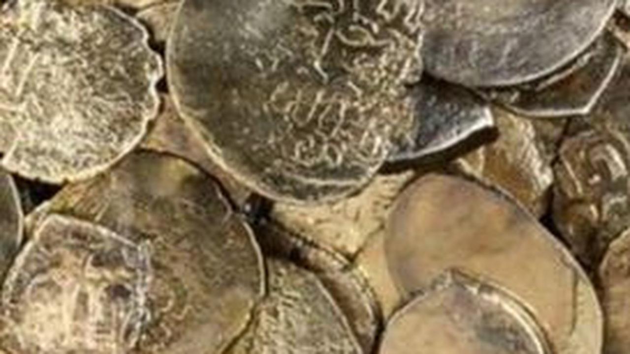 Tumpukan Harta Karun Ditemukan Dalam Bangkai Kapal Berusia 1.700 Tahun, Ada Permata Sampai Cincin Emas Bergambar Yesus