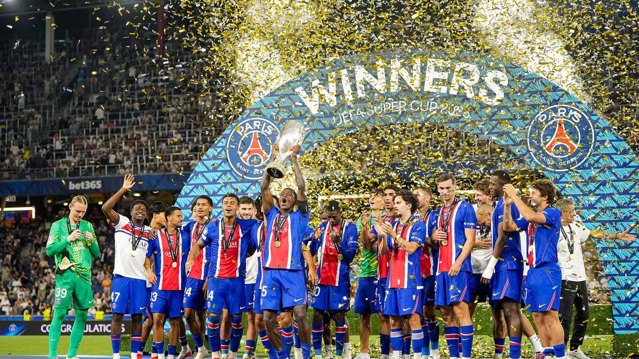 PSG Pertahankan Gelar Piala Super Eropa Usai Tumbangkan Aston Villa