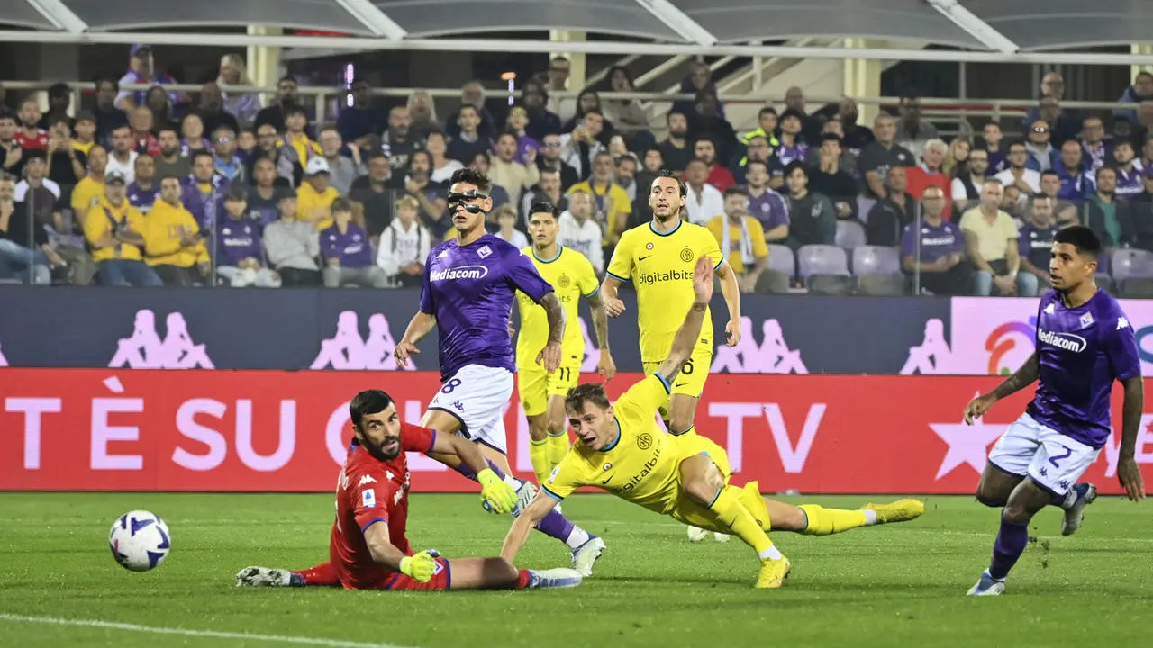 Foto: AC Milan Pesta Gol ke Gawang Monza, Inter Raih Kemenangan Dramatis atas Fiorentina di Laga Lanjutan Liga Italia