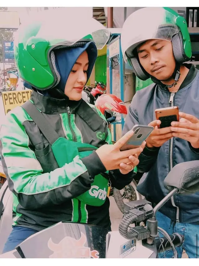 Momen Saat Ketemu Driver Ojek Online Cantik Ini Malah Bikin Betah