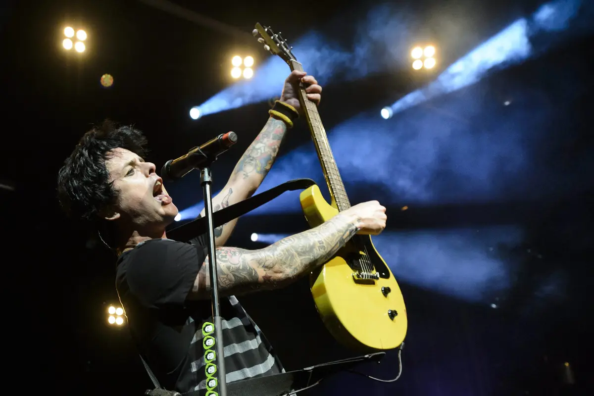 [Bintang] Billie Joe Armstrong